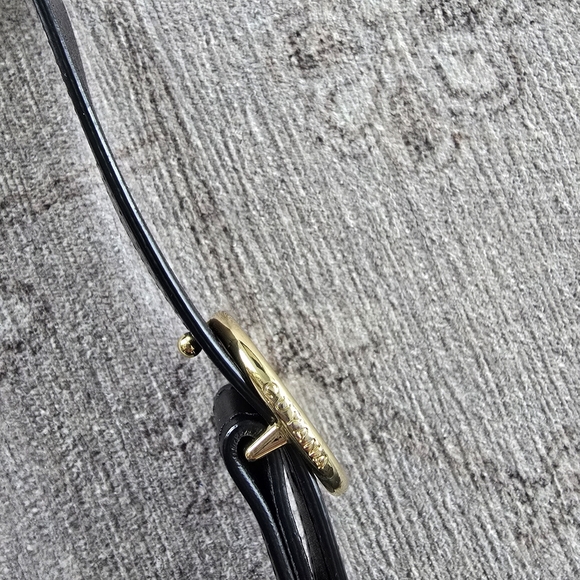 Cuyana Messenger Bag 13-inch Pebbled Black - Picture 8 of 12